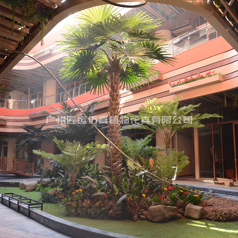 長沙奧特萊斯仿真棕櫚樹